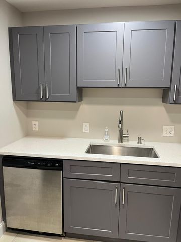 4119 NW 88th Avenue, Coral Springs, FL 33065