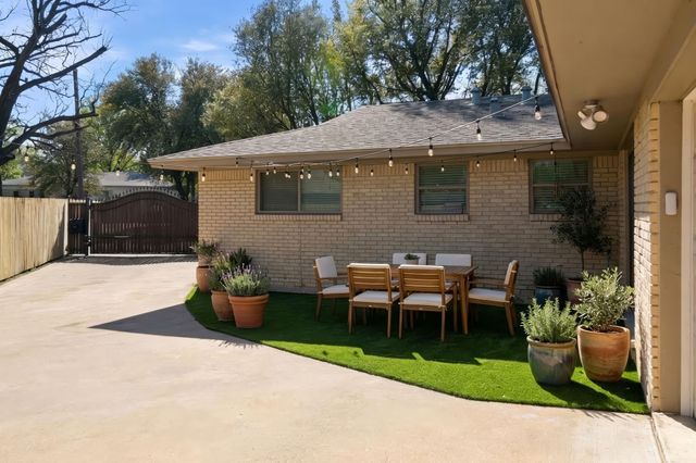 3608 Northcut Drive, North Richland Hills, TX 76117
