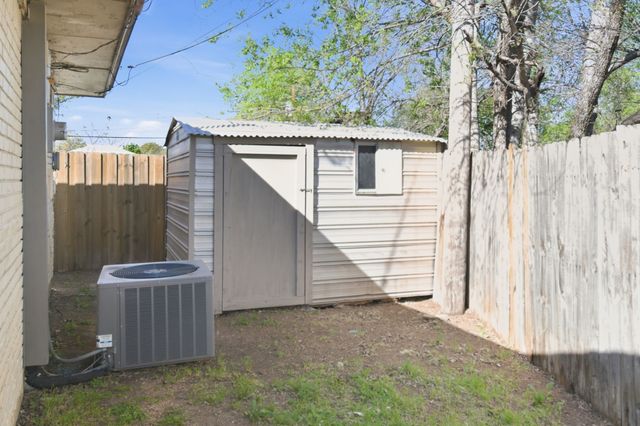 3608 Northcut Drive, North Richland Hills, TX 76117