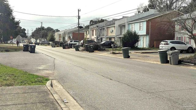 6400 Blk Tippin Ave, Pensacola, FL 32504