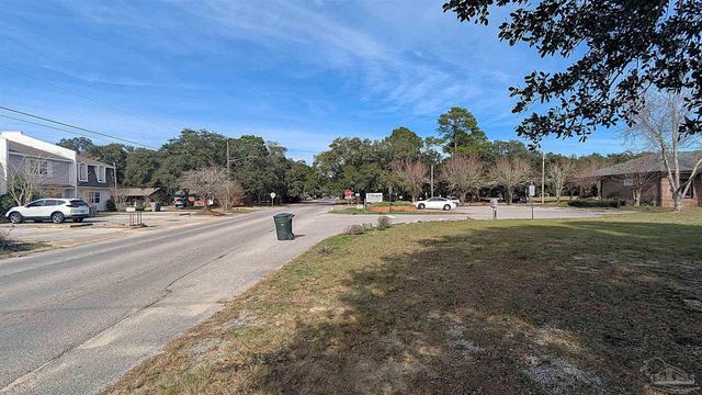 6400 Blk Tippin Ave, Pensacola, FL 32504