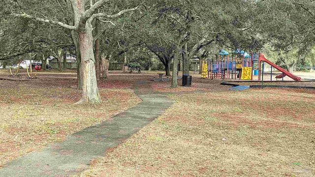 6400 Blk Tippin Ave, Pensacola, FL 32504