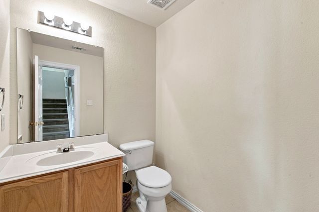 9856 Parkmere Drive, Fort Worth, TX 76108