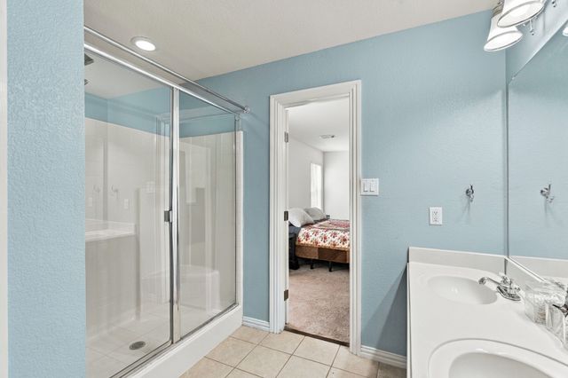 9856 Parkmere Drive, Fort Worth, TX 76108