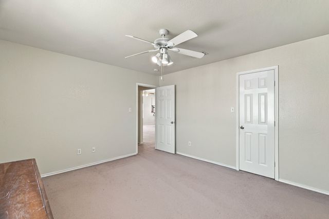 9856 Parkmere Drive, Fort Worth, TX 76108