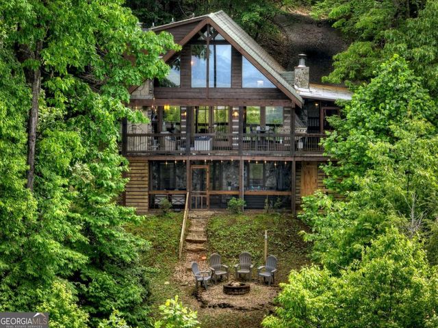 181 Ridge Circle, Blue Ridge, GA 30513