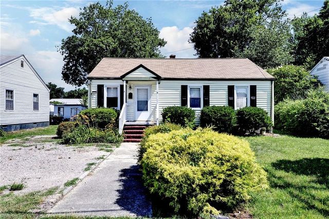 11 Thornrose AVE, Hampton, VA 23669