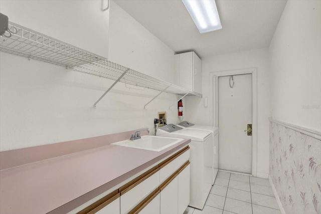 6118 NARDELLO AVENUE, Spring Hill, FL 34608