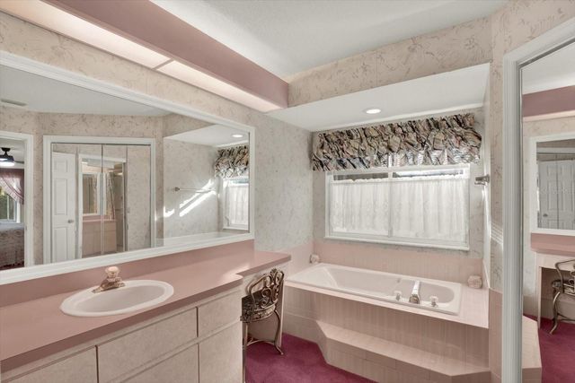 6118 NARDELLO AVENUE, Spring Hill, FL 34608