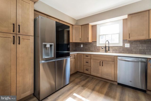 1105 BRENTWOOD AVE, Bethlehem, PA 18017