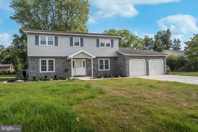 1105 BRENTWOOD AVE, Bethlehem, PA 18017