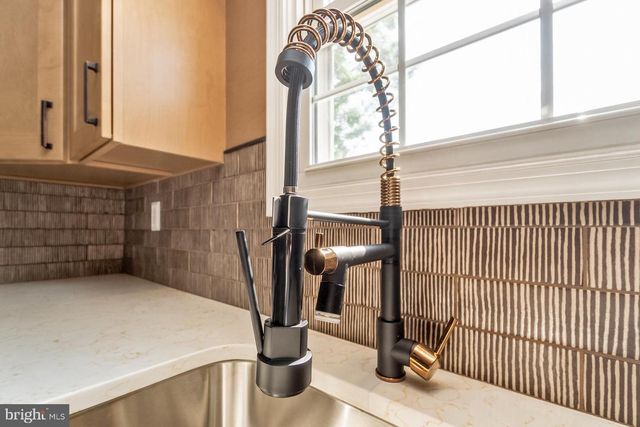 1105 BRENTWOOD AVE, Bethlehem, PA 18017