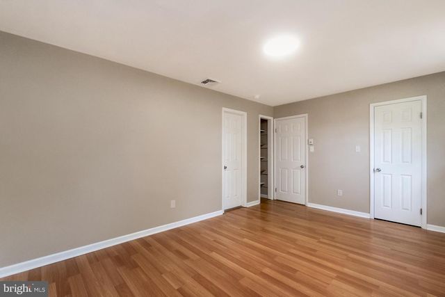 1105 BRENTWOOD AVE, Bethlehem, PA 18017