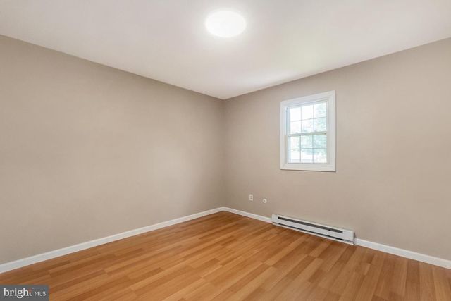 1105 BRENTWOOD AVE, Bethlehem, PA 18017