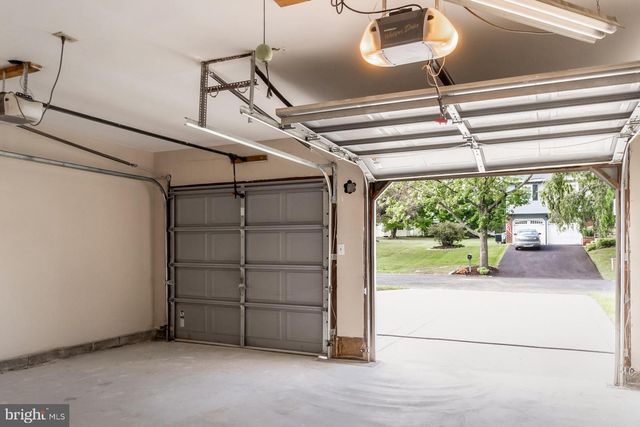 1105 BRENTWOOD AVE, Bethlehem, PA 18017