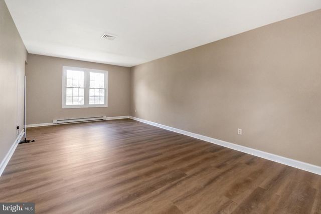1105 BRENTWOOD AVE, Bethlehem, PA 18017