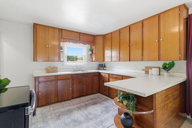 509 W Michigan Avenue, Augusta, MI 49012
