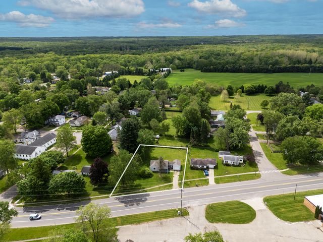 509 W Michigan Avenue, Augusta, MI 49012