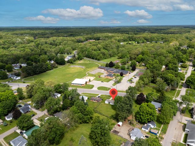 509 W Michigan Avenue, Augusta, MI 49012