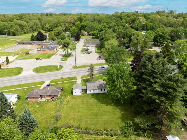 509 W Michigan Avenue, Augusta, MI 49012