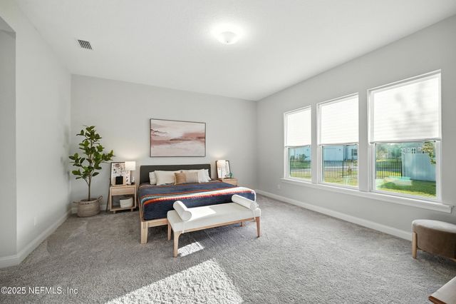 29 TRADESMAN Lane, St. Johns, FL 32259