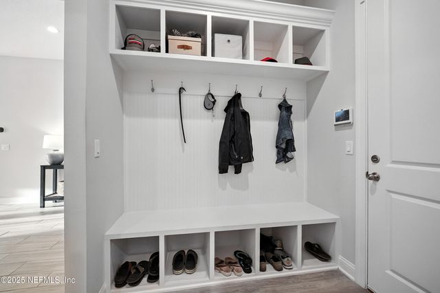 29 TRADESMAN Lane, St. Johns, FL 32259