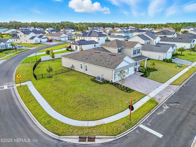 29 TRADESMAN Lane, St. Johns, FL 32259