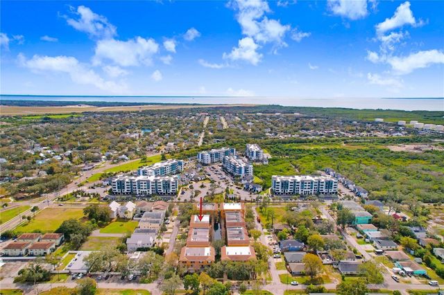 6823 S KISSIMMEE STREET, Tampa, FL 33616