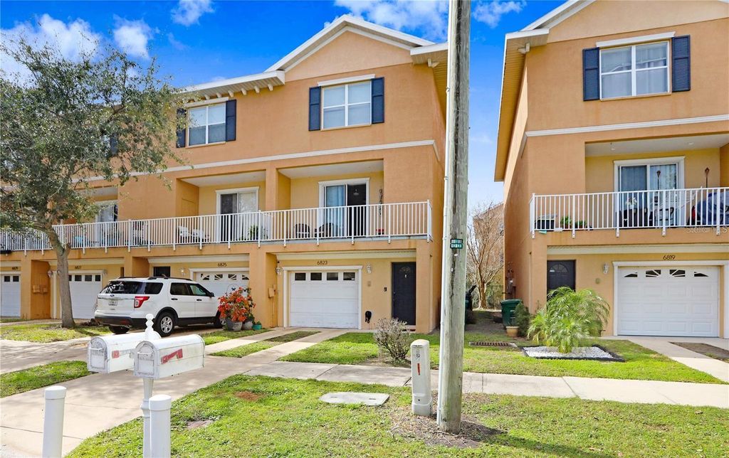 Image 35 of property listing at 6823 S KISSIMMEE STREET, Tampa, FL 33616