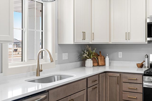 31692 Madison Road, Lindstrom, MN 55045