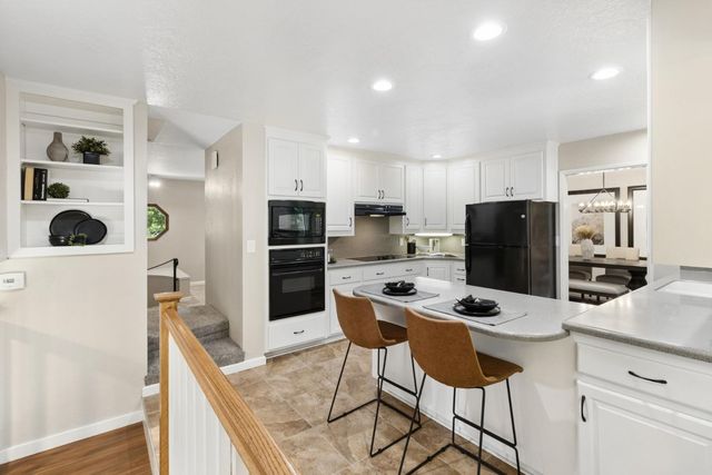 3124 Clairidge Way, Sacramento, CA 95821