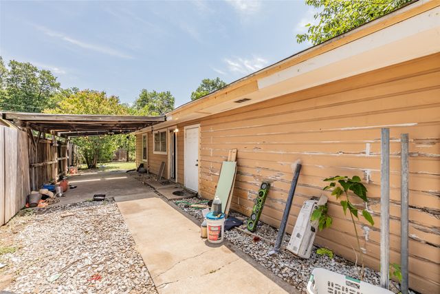 1706 Jamestown Drive D, Irving, TX 75061