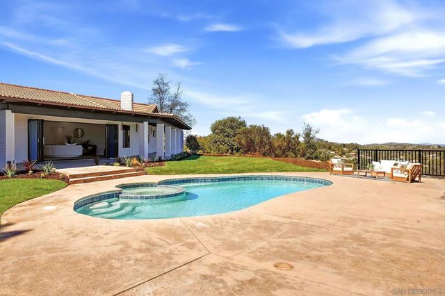 16747 Highway 67, Ramona, CA 92065
