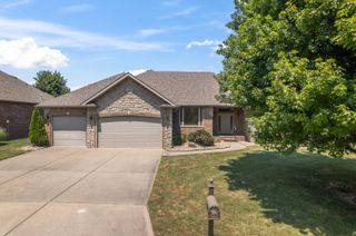 4403 East Cromwell Street, Springfield, MO 65802