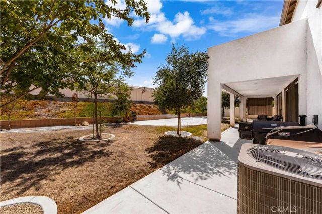 29384 Kittridge Circle, Menifee, CA 92584