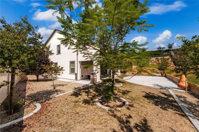 29384 Kittridge Circle, Menifee, CA 92584