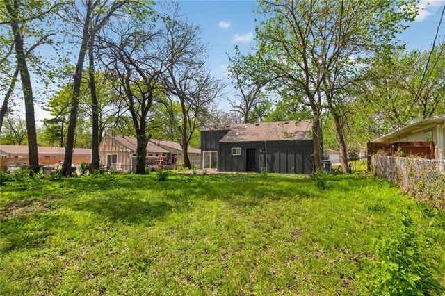 5409 Maple Street, Mission, KS 66202