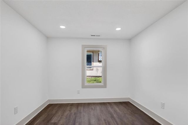5409 Maple Street, Mission, KS 66202