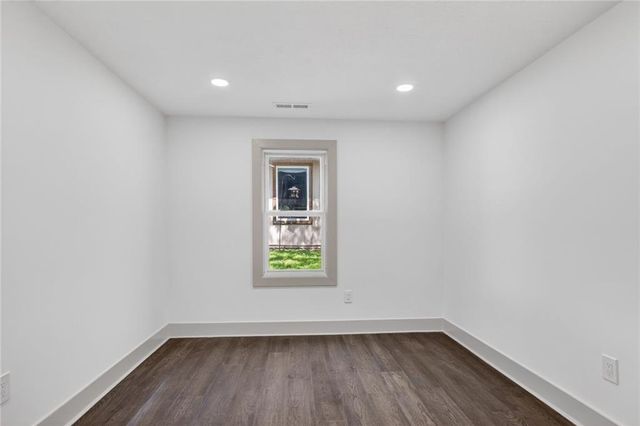 5409 Maple Street, Mission, KS 66202