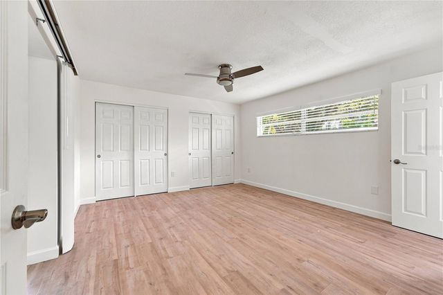 2855 DUEBY STREET, Sarasota, FL 34231