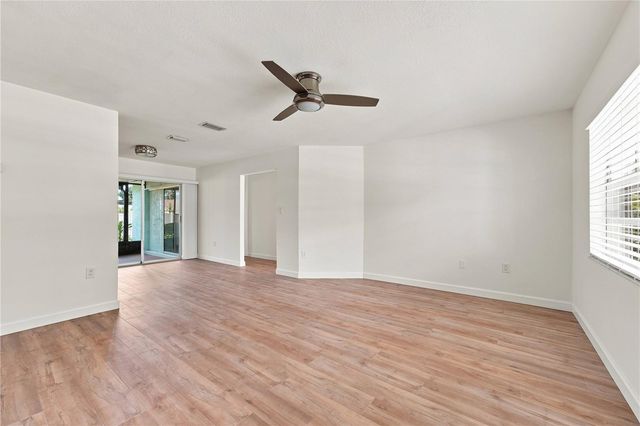 2855 DUEBY STREET, Sarasota, FL 34231