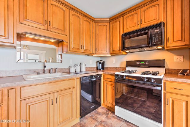 103 Alhama Drive, Brick, NJ 08723