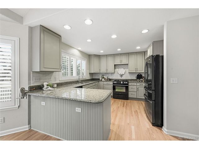 5459 E Dry Creek Cir, Centennial, CO 80122