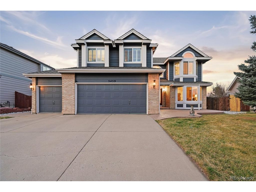5459 E Dry Creek Cir, Centennial, CO 80122