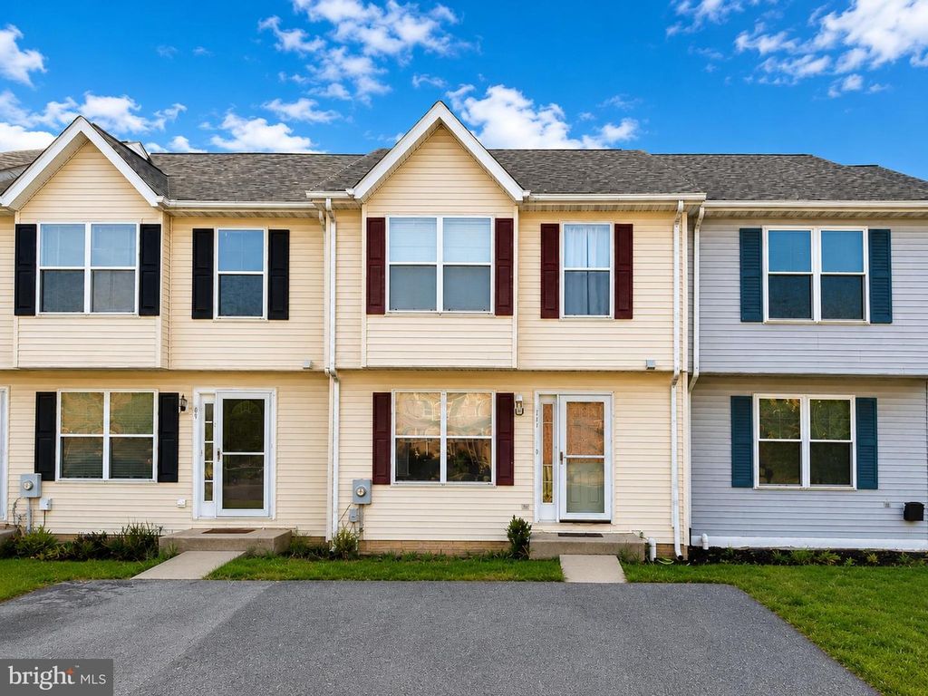 62 JOHNSON TER, Smithsburg, MD 21783