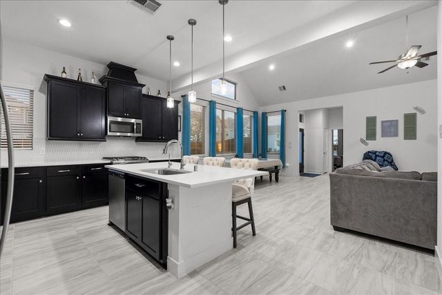 4955 Anders Lane, Manvel, TX 77583