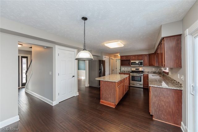 1345 Cedar Creek Court, Painesville Twp, OH 44077