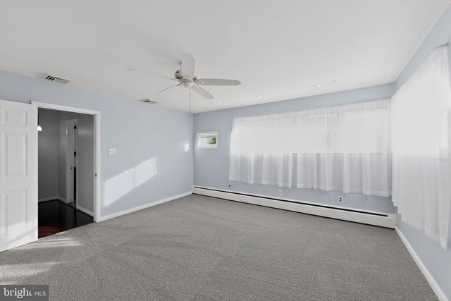 65 RUSSELL RD, Phoenixville, PA 19460