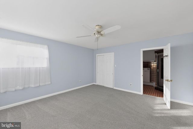 65 RUSSELL RD, Phoenixville, PA 19460