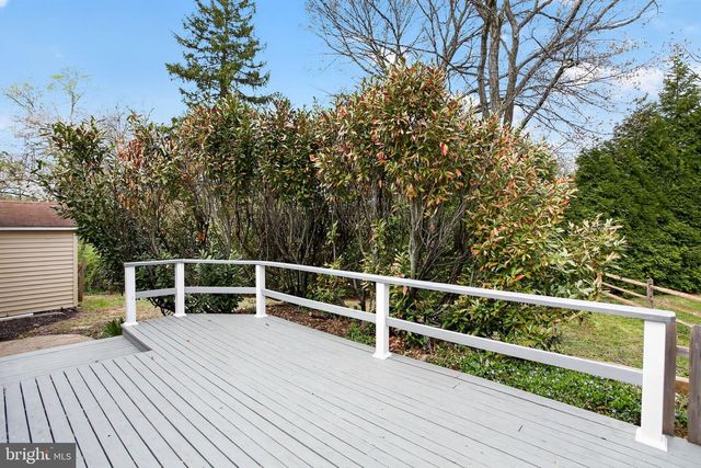 65 RUSSELL RD, Phoenixville, PA 19460